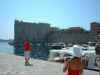 59 Harbor and city walls Dubrovnik.jpg (44013 bytes)